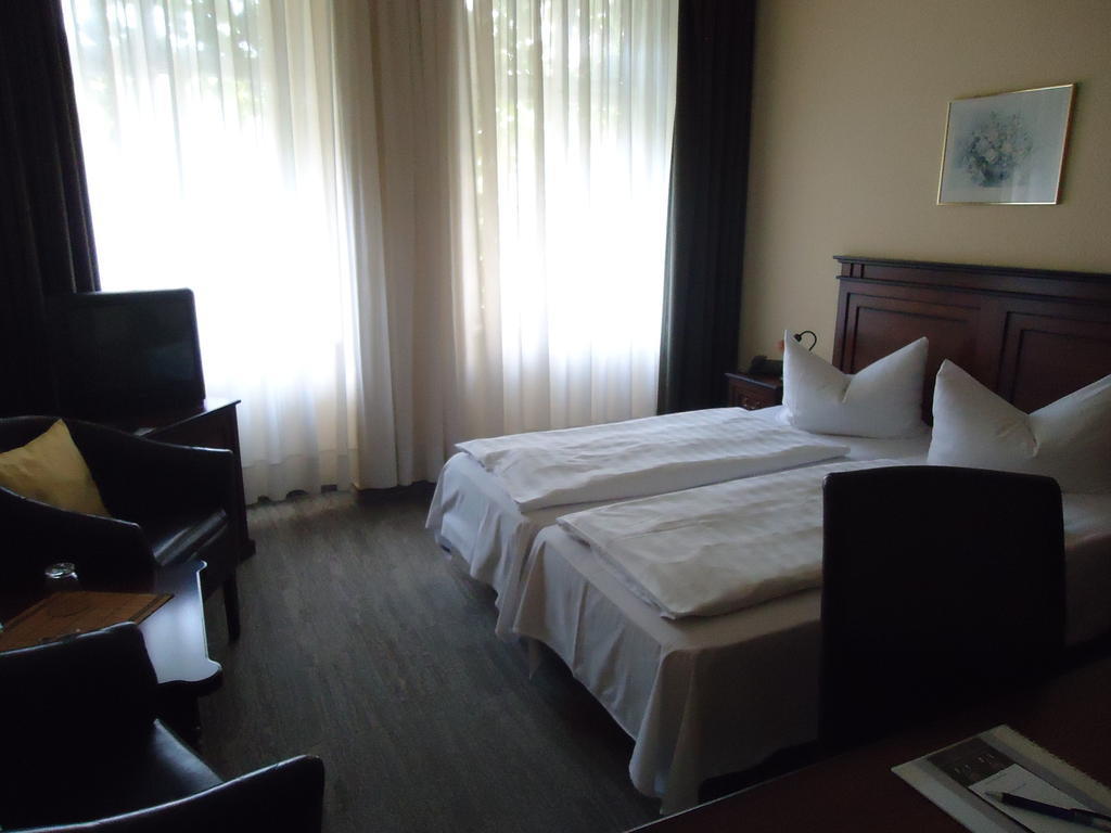 Hotel Am Ratshof 3*
